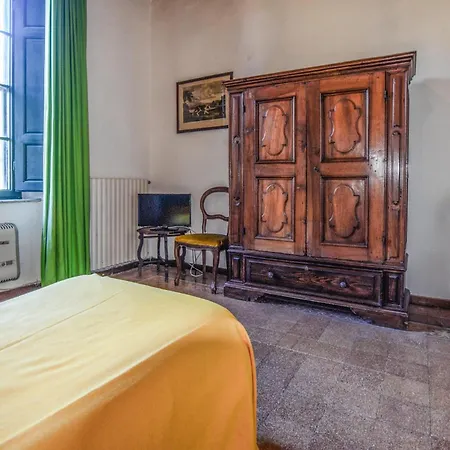 Awesome In * Campiglia Marittima